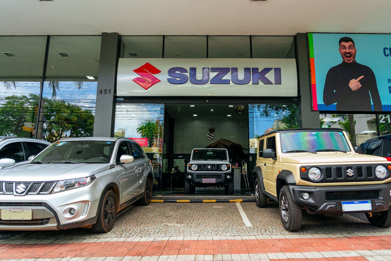 Suzuki Via Natsu